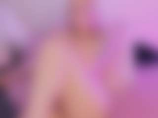 Mia's Live Sex Cam Show