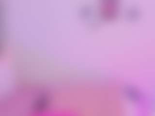 Live cam show with Mia - Shaved Pussy on Taboo Cams XXX