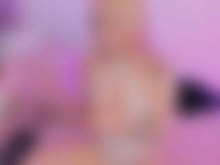 Live cam show with Mia - Blonde Hair on Hubzter Live