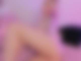 Live cam show with Mia - Control on CamSextacy