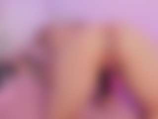 Mia's Live Sex Cam Show