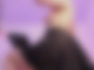 Mia's Live Sex Cam Show