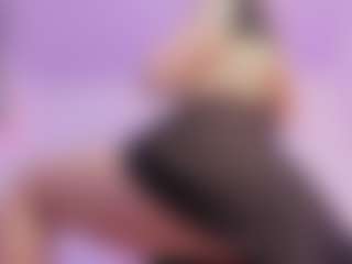 Mia's Live Sex Cam Show