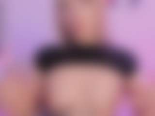 Live cam show with Mia - Orgasm on madthumbs