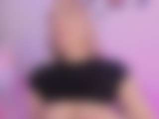 Mia's Live Sex Cam Show