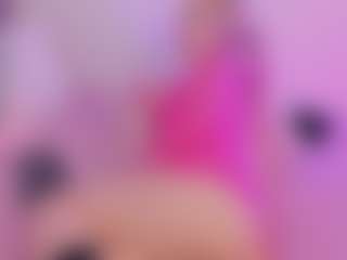 Live cam show with Mia - Butt Plug on livesuperchat.net