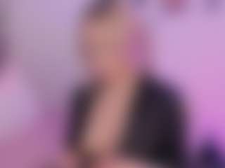 Live cam show with Mia - Small Tits Teen (18+) on crypto-cams