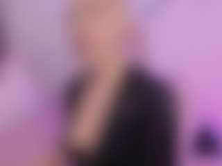 Live cam show with Mia - Blonde Hair Cum on Camming Site