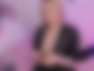 Mia's Live Sex Cam Show