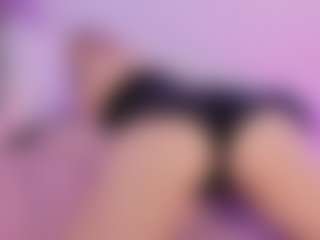 Live cam show with Mia - Green Eyes on Adult Interactions