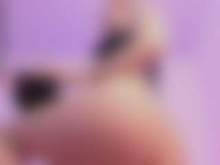 Mia's Live Sex Cam Show