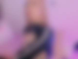 Mia's Live Sex Cam Show