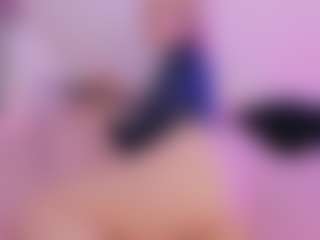 Live cam show with Mia - Public Latina on eurowanks.com | colombia