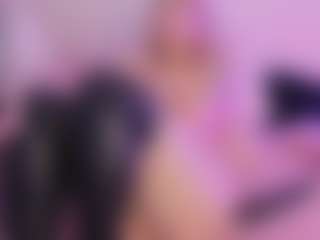 Mia's Live Sex Cam Show