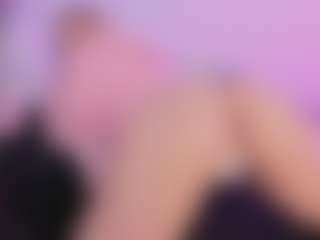 Mia's Live Sex Cam Show