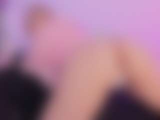 Mia's Live Sex Cam Show