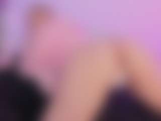 Mia's Live Sex Cam Show