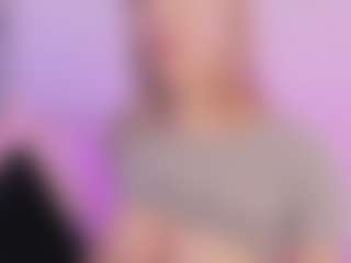 Mia's Live Sex Cam Show