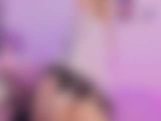 Mia's Live Sex Cam Show