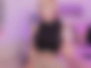 Live cam show with Mia - Blonde Hair on CamSodaAdn