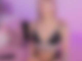Mia's Live Sex Cam Show