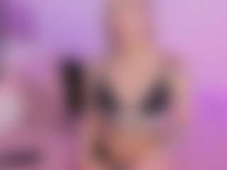 Mia's Live Sex Cam Show