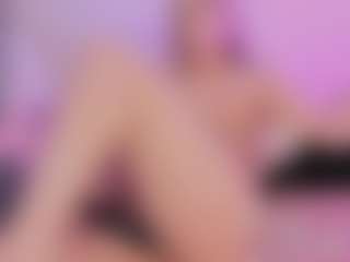 Mia's Live Sex Cam Show