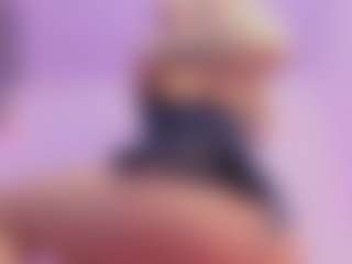 Mia's Live Sex Cam Show