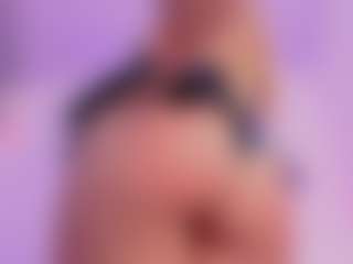 Mia's Live Sex Cam Show