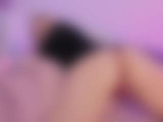 Mia's Live Sex Cam Show
