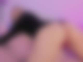 Mia's Live Sex Cam Show
