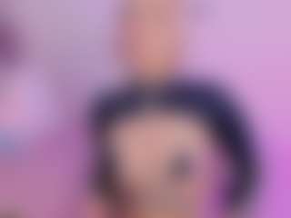 Mia's Live Sex Cam Show