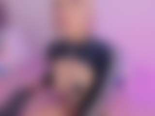 Mia's Live Sex Cam Show