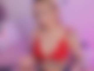 Mia's Live Sex Cam Show