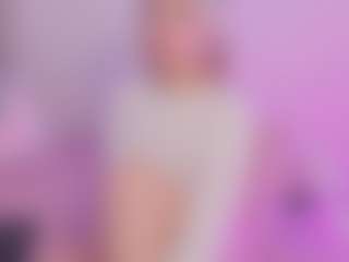 Mia's Live Sex Cam Show