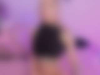 Mia's Live Sex Cam Show