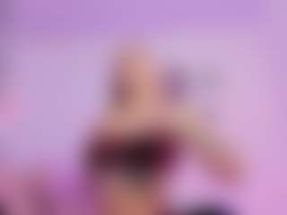 Mia's Live Sex Cam Show