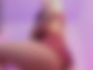 Mia's Live Sex Cam Show