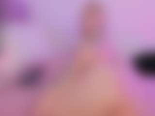 Mia's Live Sex Cam Show