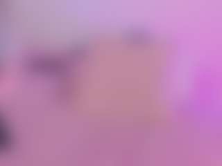 Mia's Live Sex Cam Show