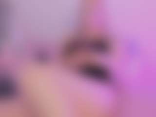 Mia's Live Sex Cam Show