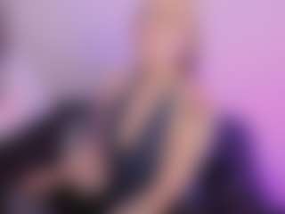 Live cam show with Mia - Domina on Camsoda