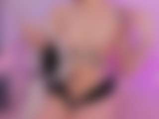 Mia's Live Sex Cam Show