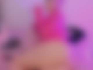 Mia's Live Sex Cam Show