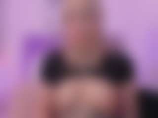 Mia's Live Sex Cam Show