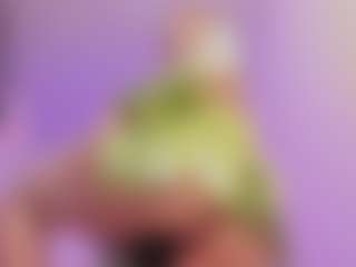 Mia's Live Sex Cam Show