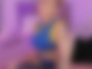 Mia's Live Sex Cam Show
