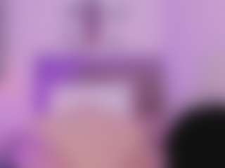 Mia's Live Sex Cam Show