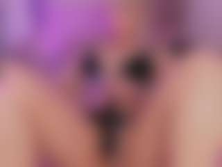 Mia's Live Sex Cam Show