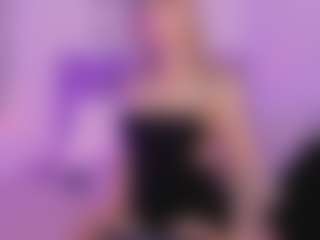 Mia's Live Sex Cam Show